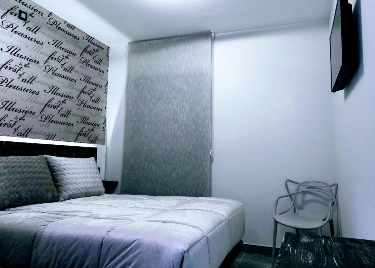 Hostal Canton Plaza Hospital de Órbigo Extérieur photo