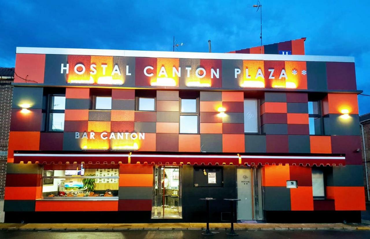 Hostal Canton Plaza Hospital de Órbigo Extérieur photo